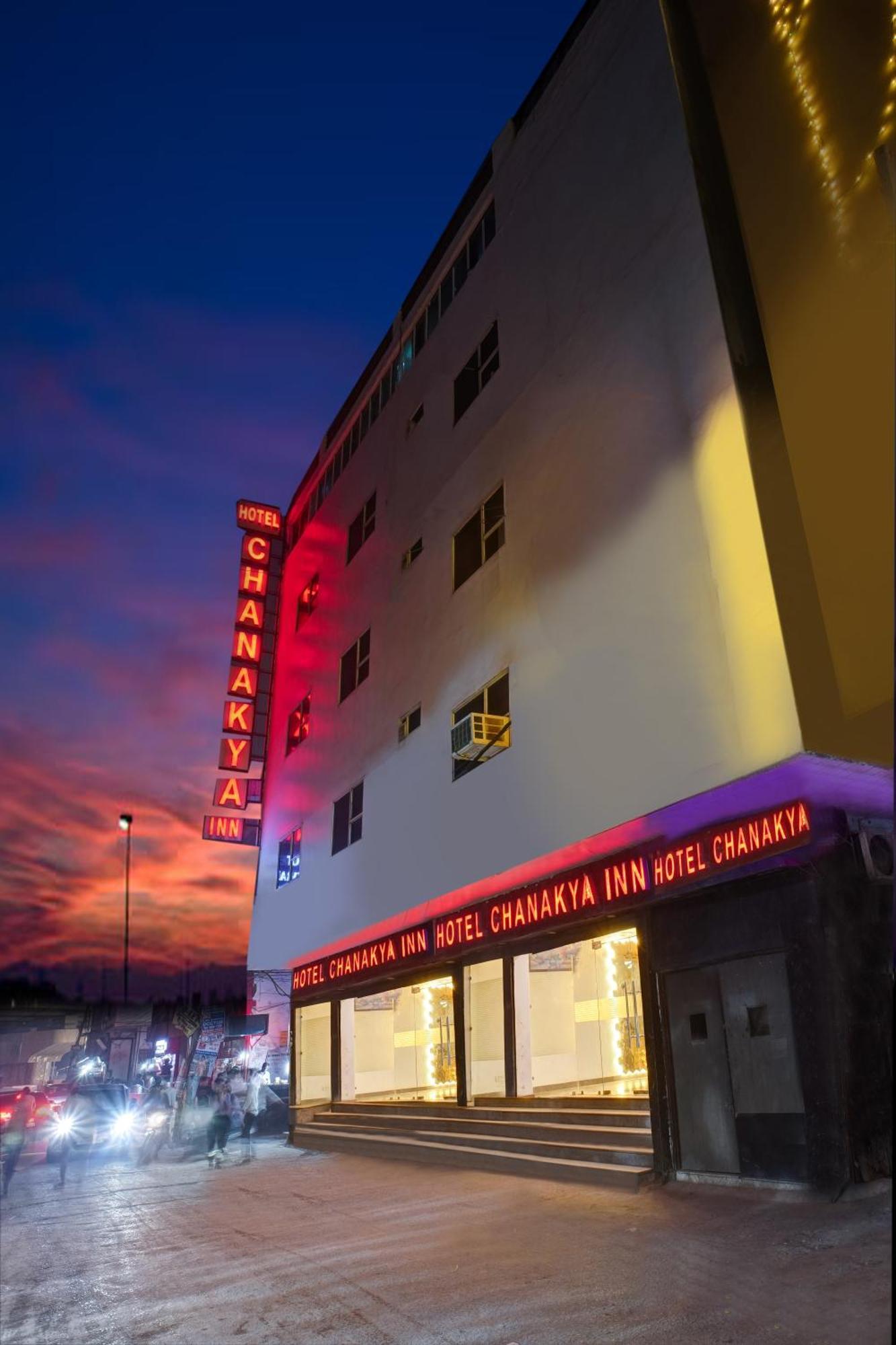 Airport Hotel Chanakya Neu-Delhi Exterior foto